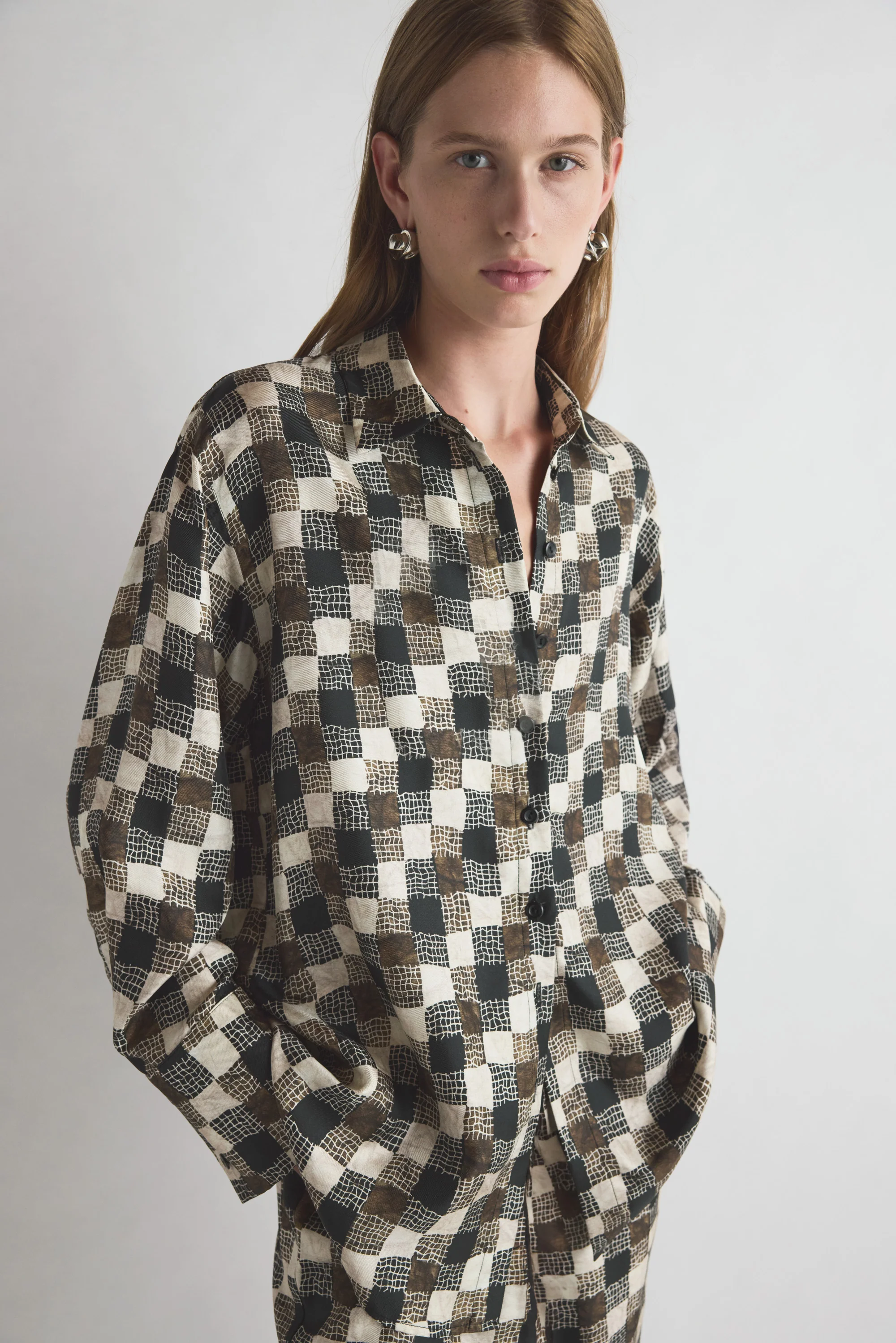 Amal Shirt Textured Check Print - Image 4