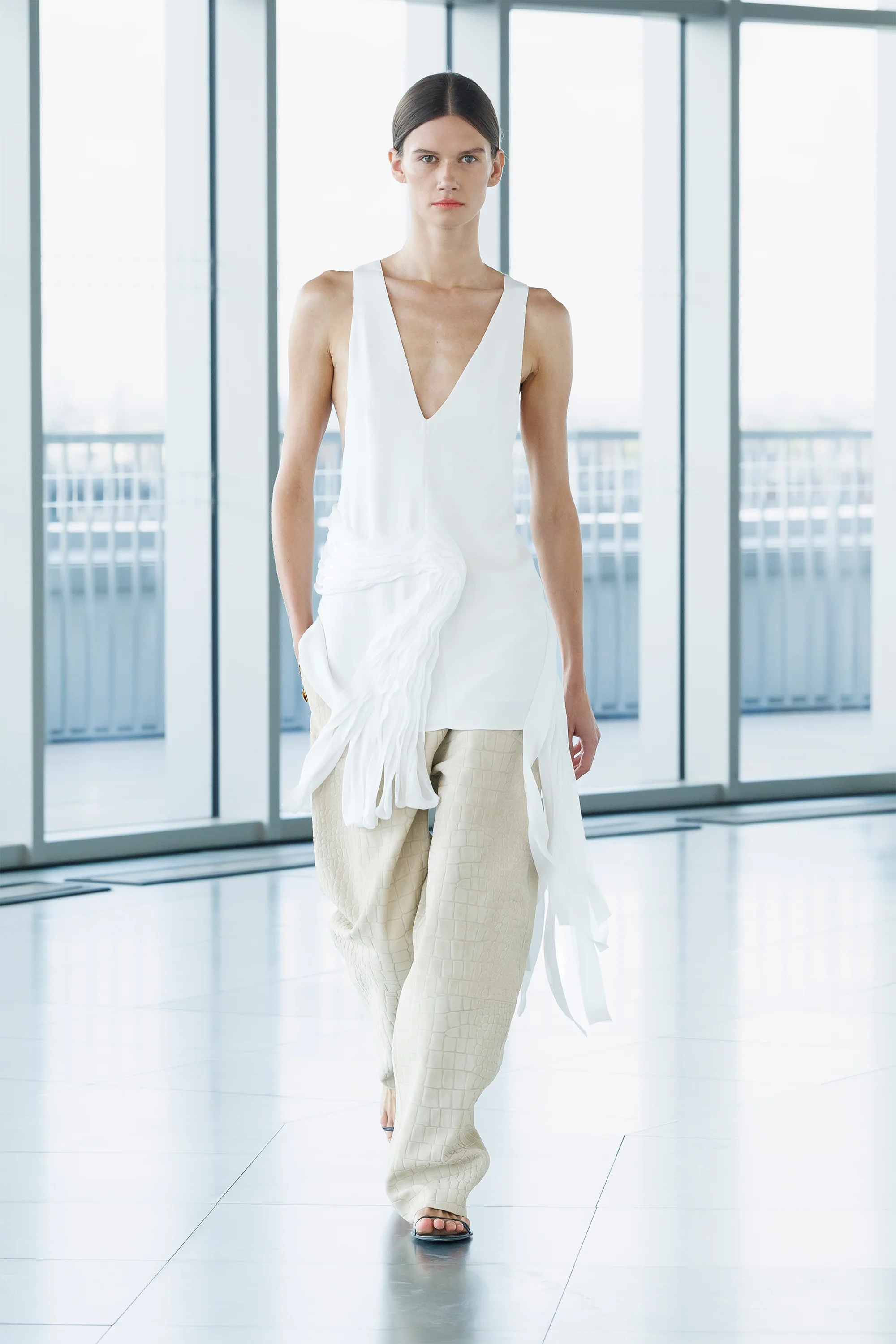 Bebe Top White - Image 2
