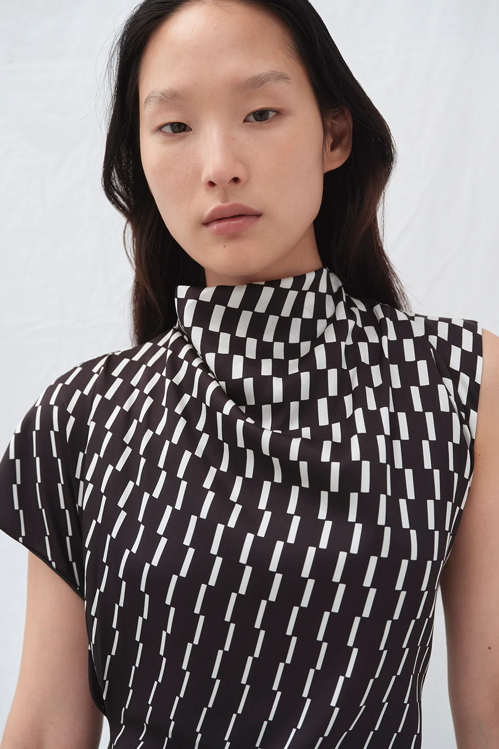 June Dress Black/ Ivory - Image 7