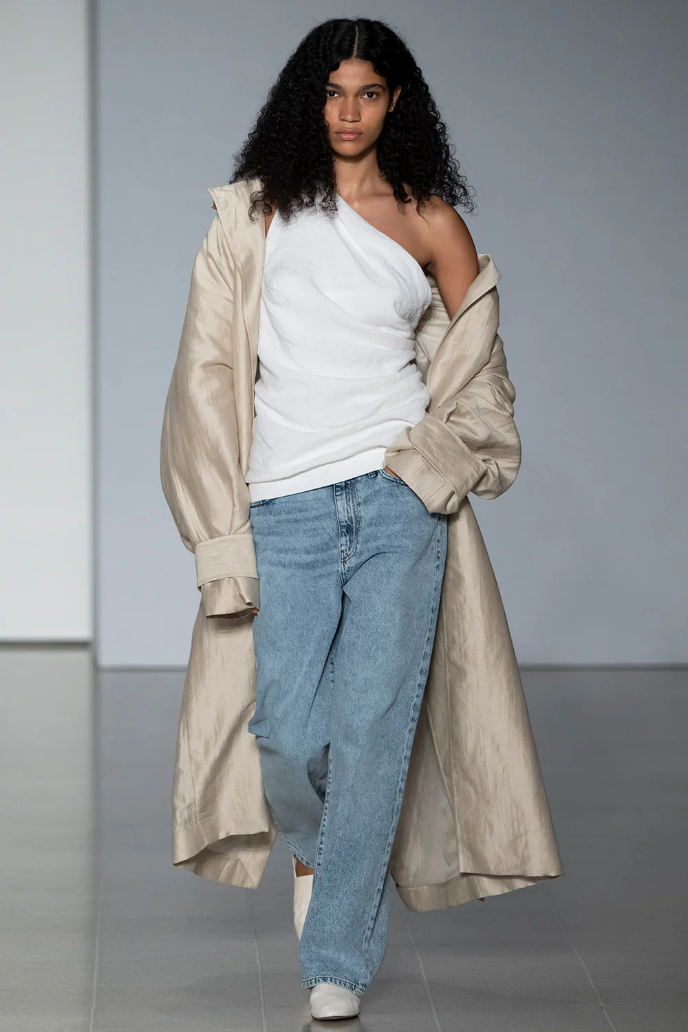 Petra Top White - Image 2