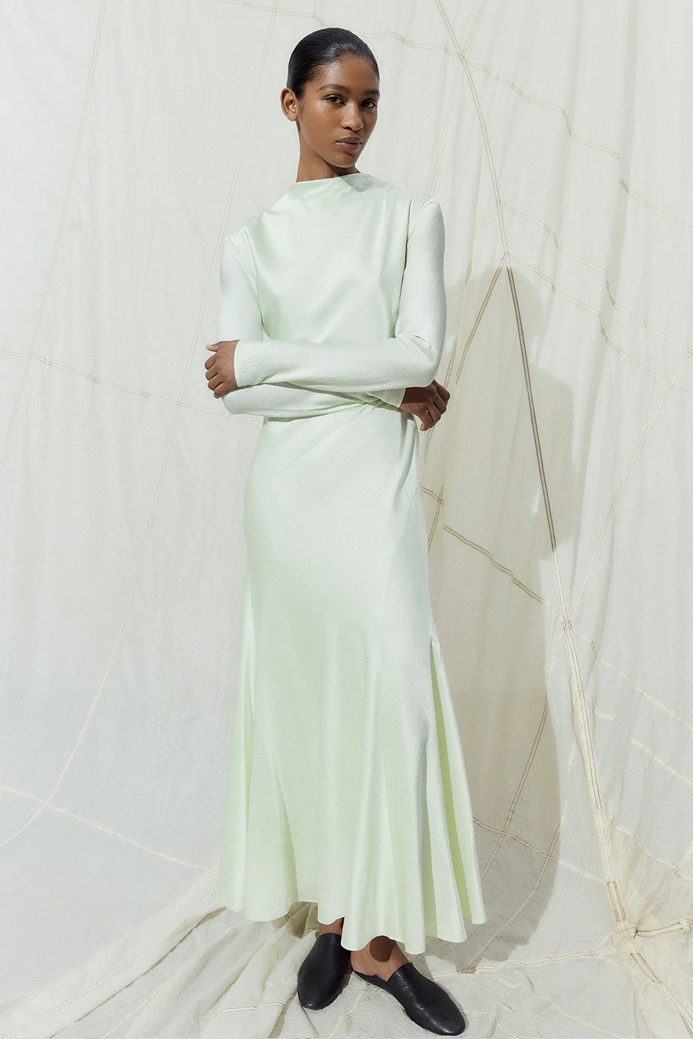 Raquel Dress Pale Pistachio - Image 6