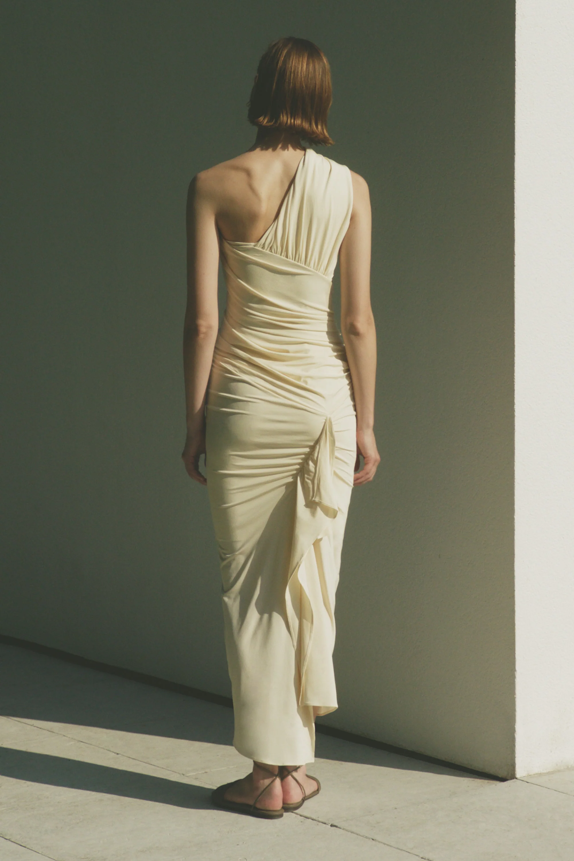 Vreni Dress Cream - Image 3